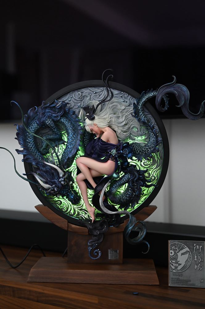 แชร์ภาพงานเพ๊นสวย ๆ Sleeping Dragon