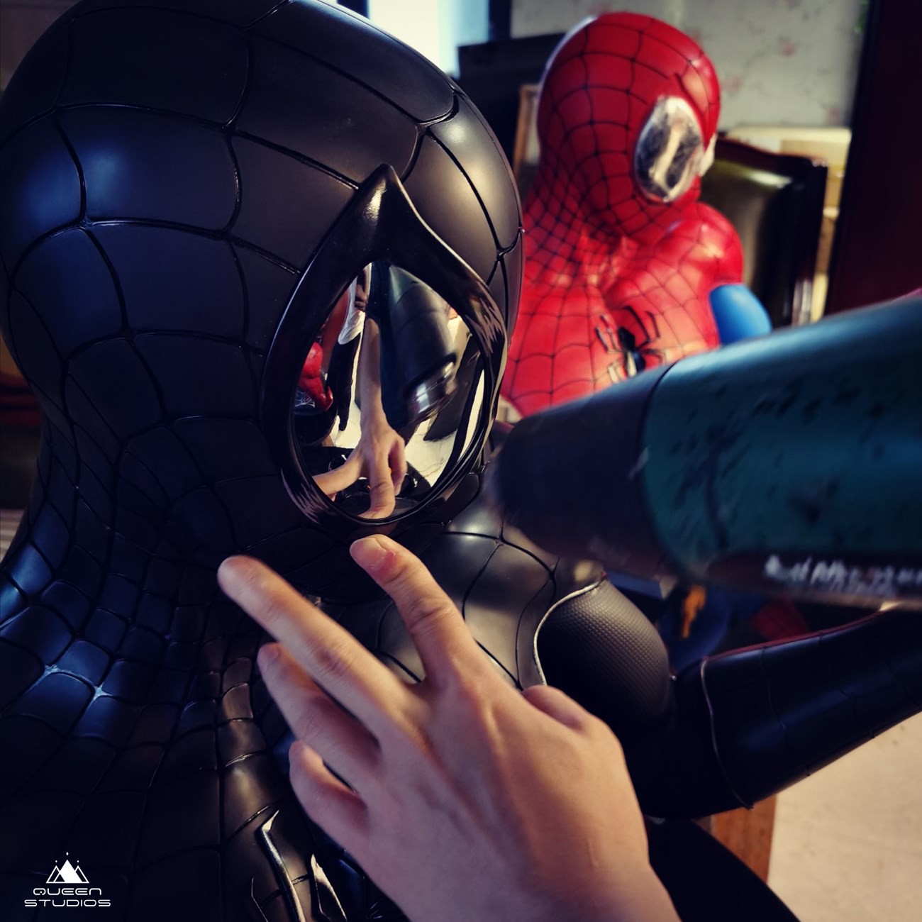 เบื้องหลังงานปั้น Spiderman Bust ค่าย Queen Studios
