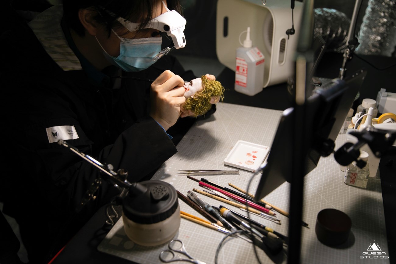 Queen Studio ปล่อยภาพเบื้องหลังงานปั้น Joker และ Captain Marvel