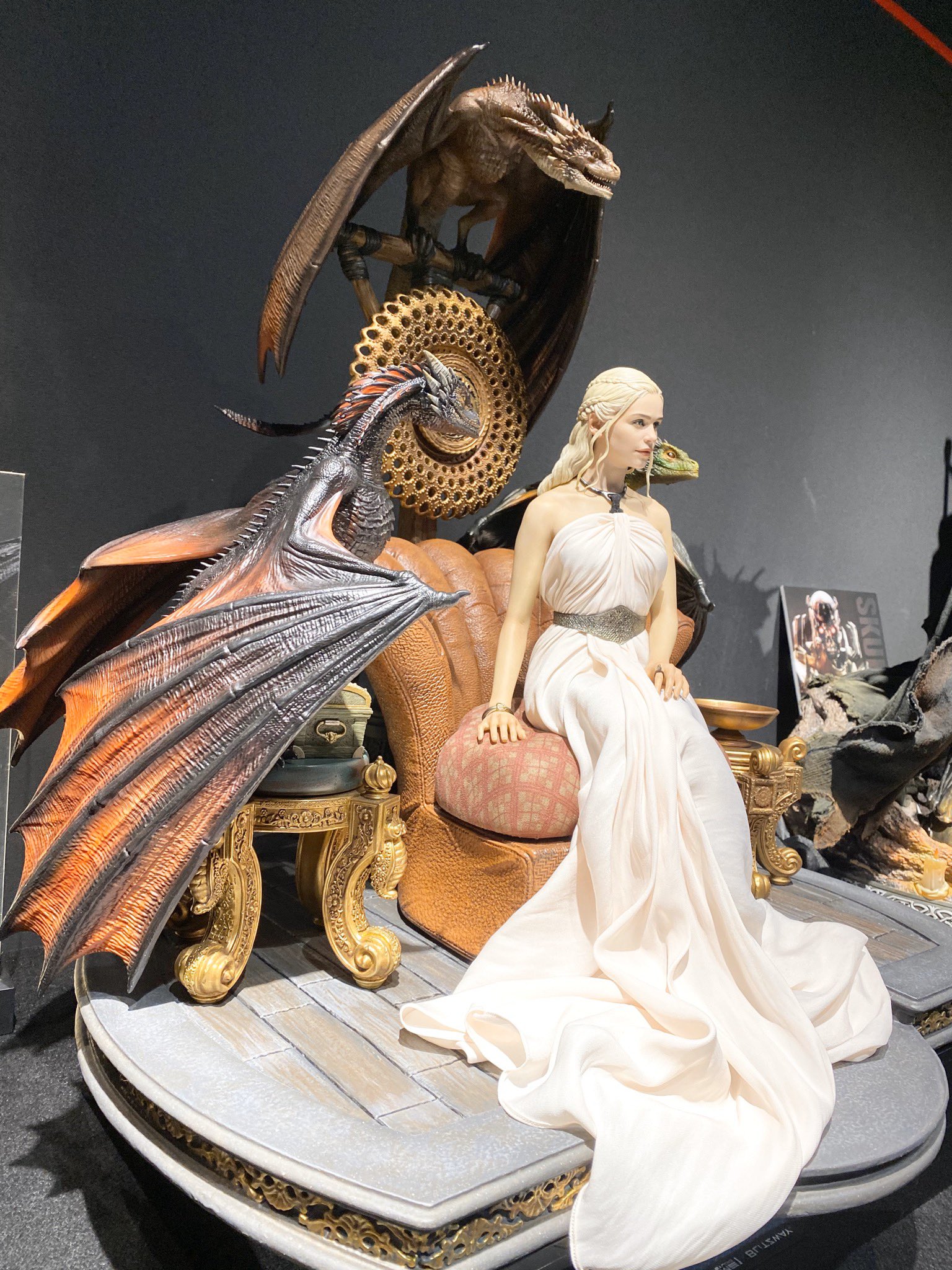 Prime1Studio แกลลอรี่ เปลี่ยนธีมใหม่เป็น HALL OF FAME STATUES IN 2019 ต้อนรับปี 2020