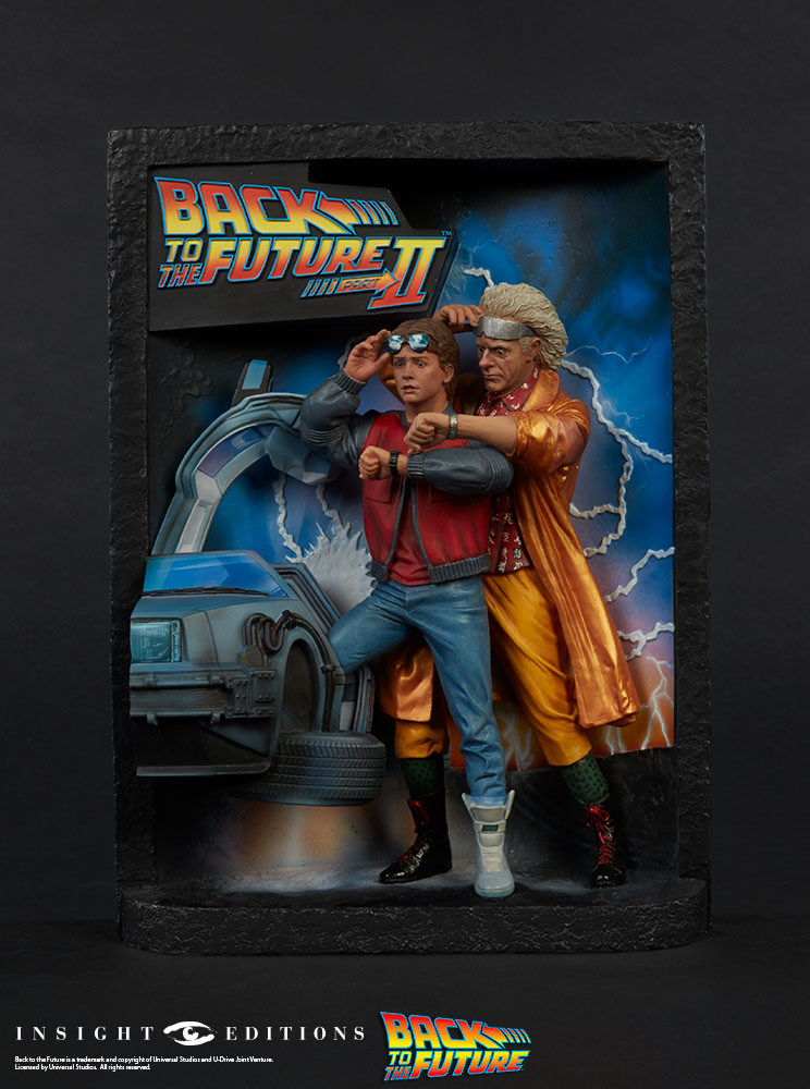 เจ๋งโคตร!! กับงานปั้นจากภาพโปสเตอร์ภาพยนต์คลาสสิคตลอดกาล Back to the Future II